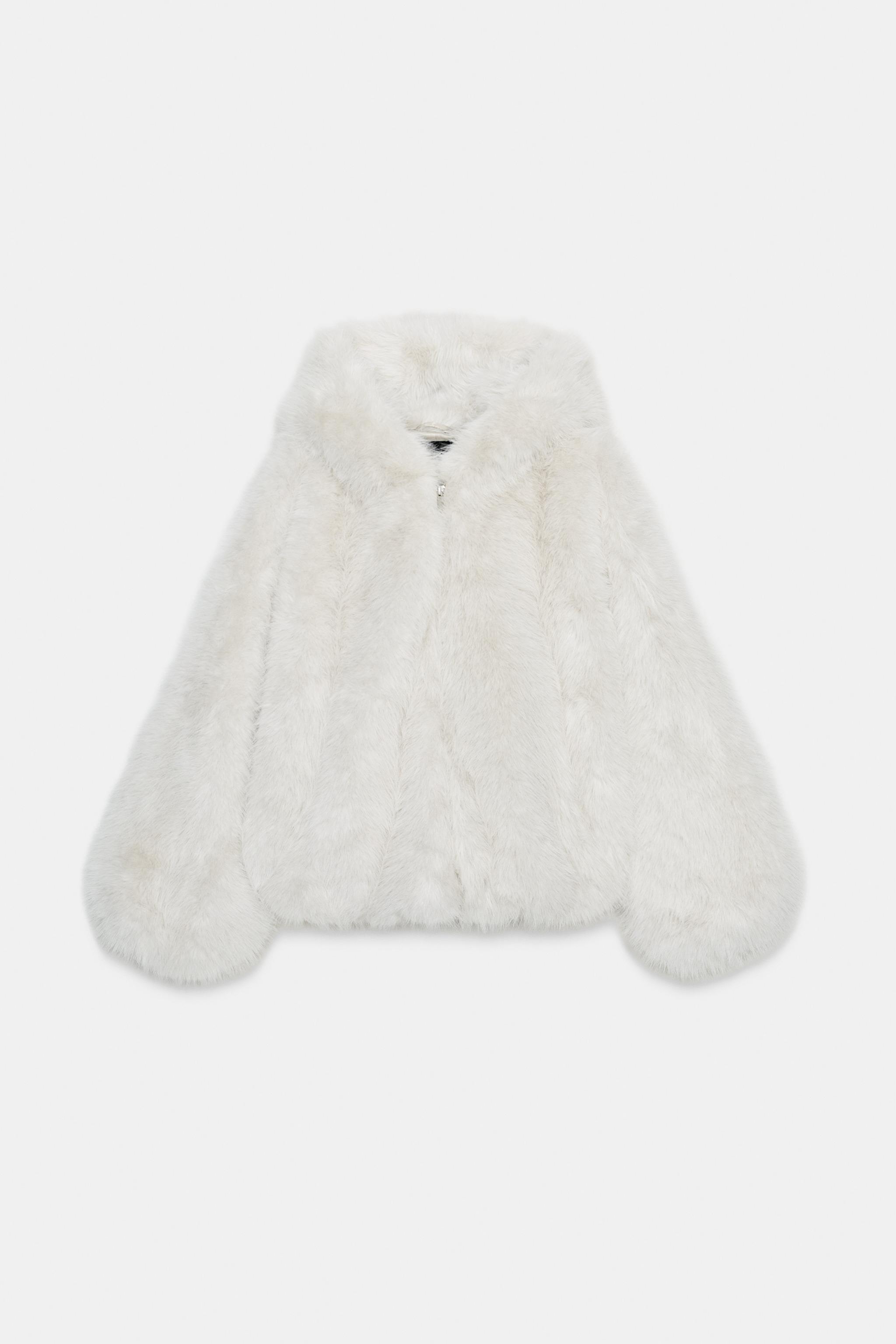 SHORT FAUX FUR HOODIE COAT